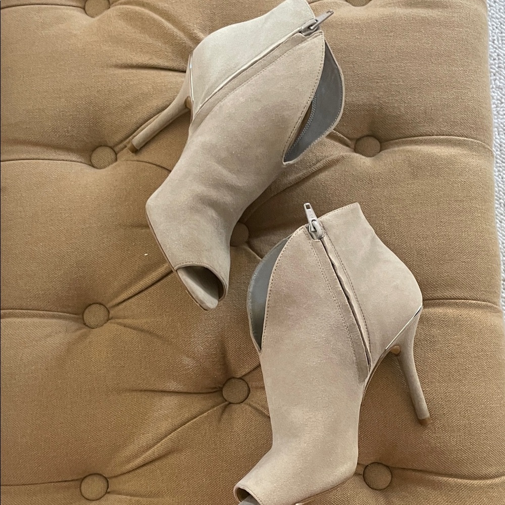 Michaels Women's Beige Suede Peep-Toe Booties - Picture 4 of 7
